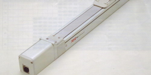 東佑達滑臺.jpg 東佑達滑臺.jpg